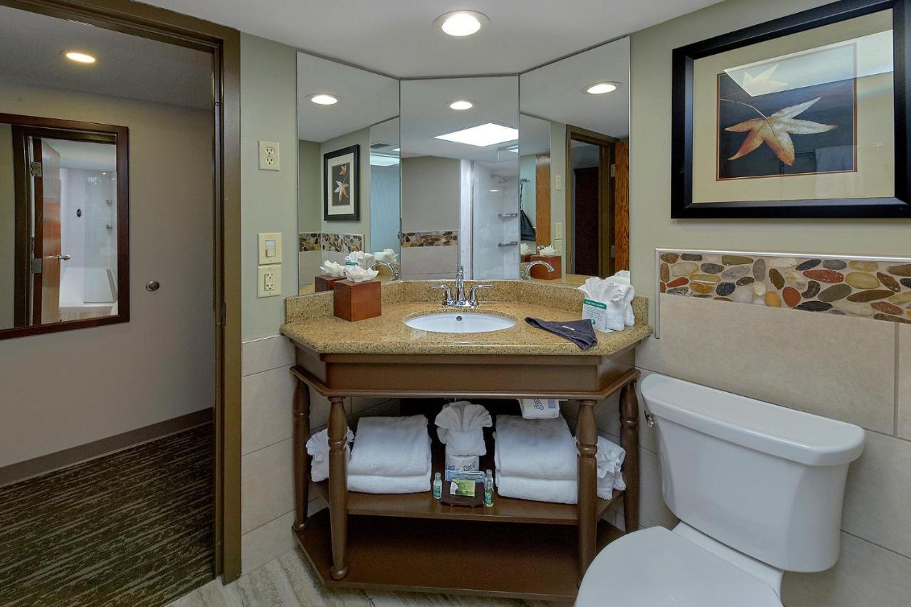 The Inn On The River Pigeon Forge Bagian luar foto