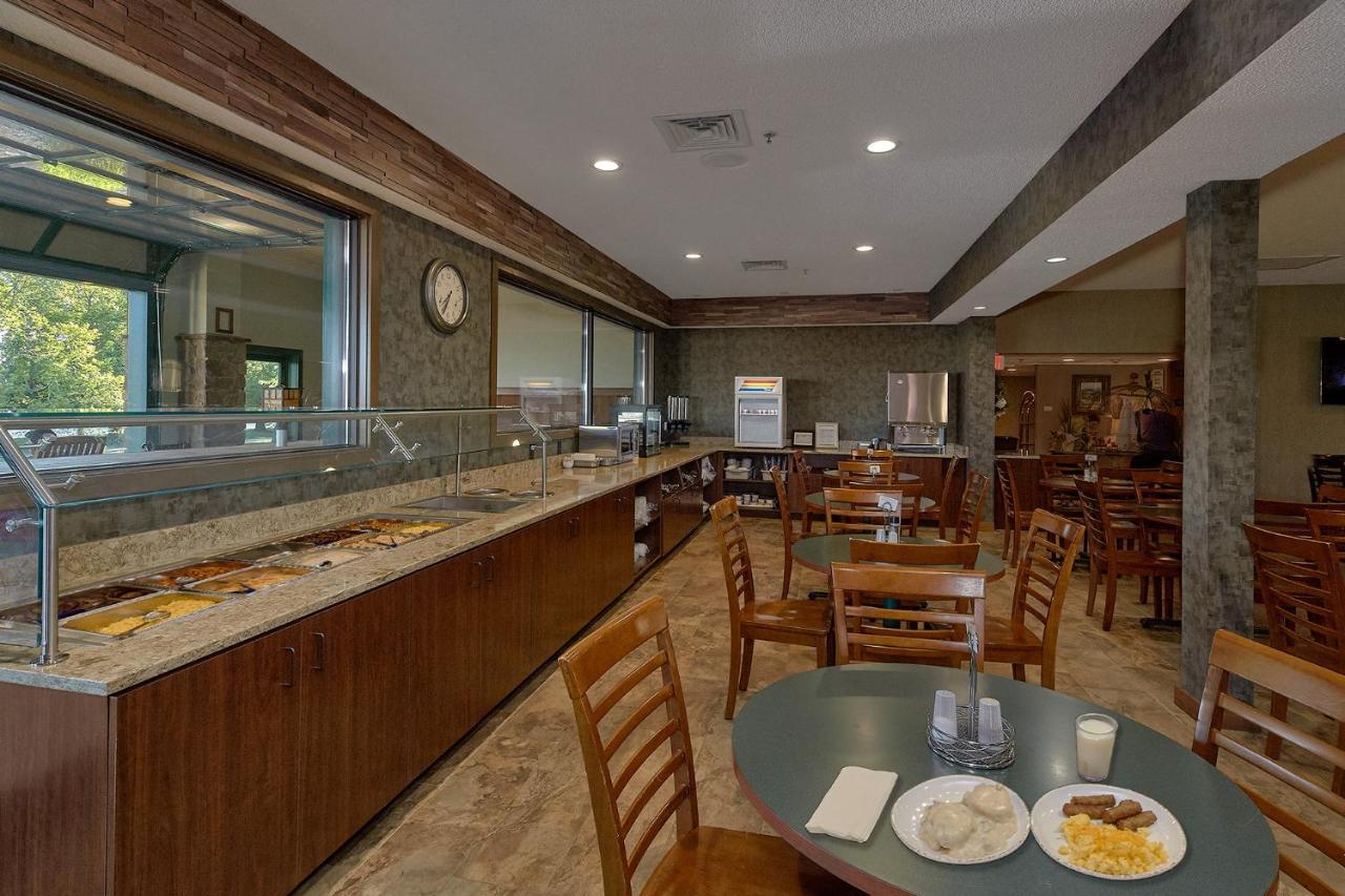 The Inn On The River Pigeon Forge Bagian luar foto