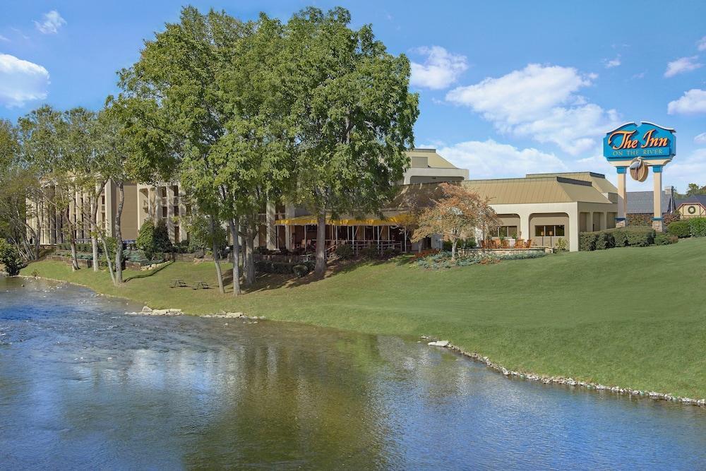 The Inn On The River Pigeon Forge Bagian luar foto